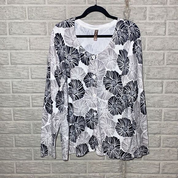 White Stag button up Cardigan Women's Size Medium - Picture 2 of 8
